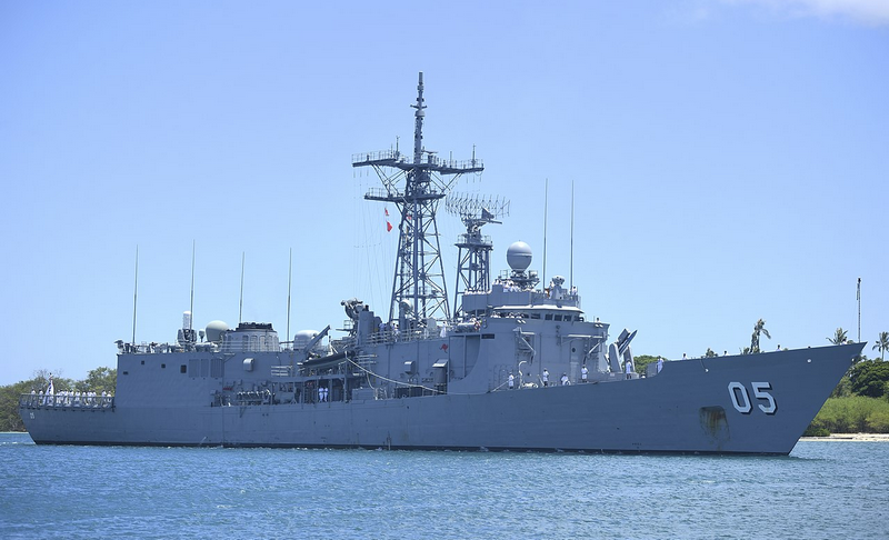 Chilean-Navy-interested-in-the-Adelaide-class-frigates-HMAS_Melbourne_.png