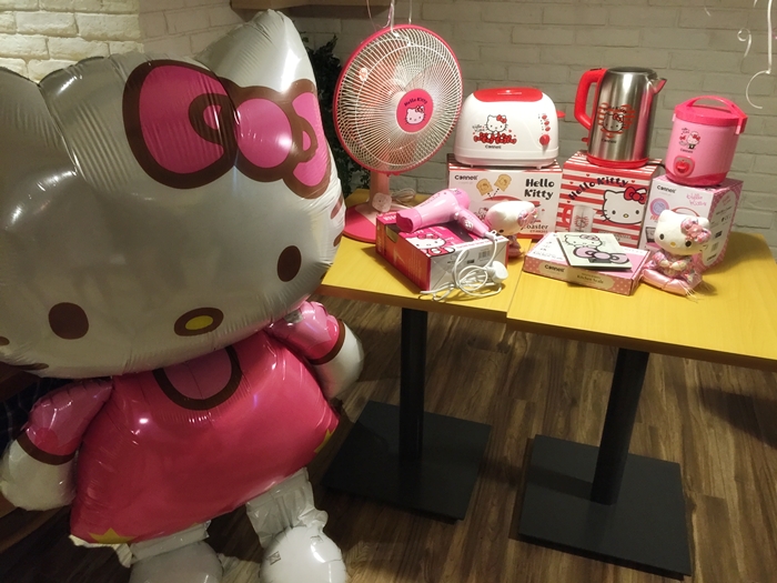 Hello Kitty Rice Cooker Playset