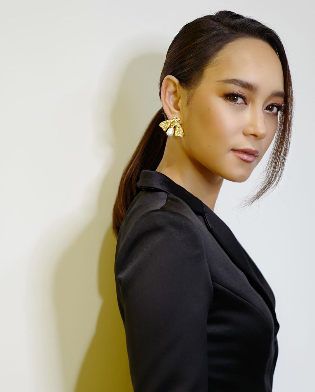 Bee Namthip Most Thailand Beautiful Celebrities Thai Ladies