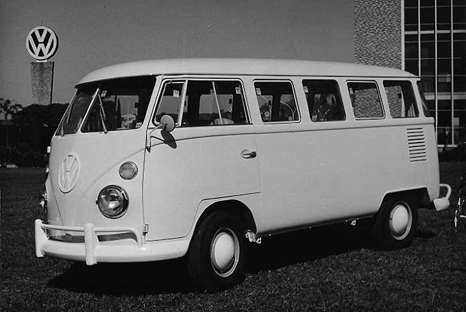 HISTÓRIA - VOLKSWAGEN KOMBI 60 ANOS