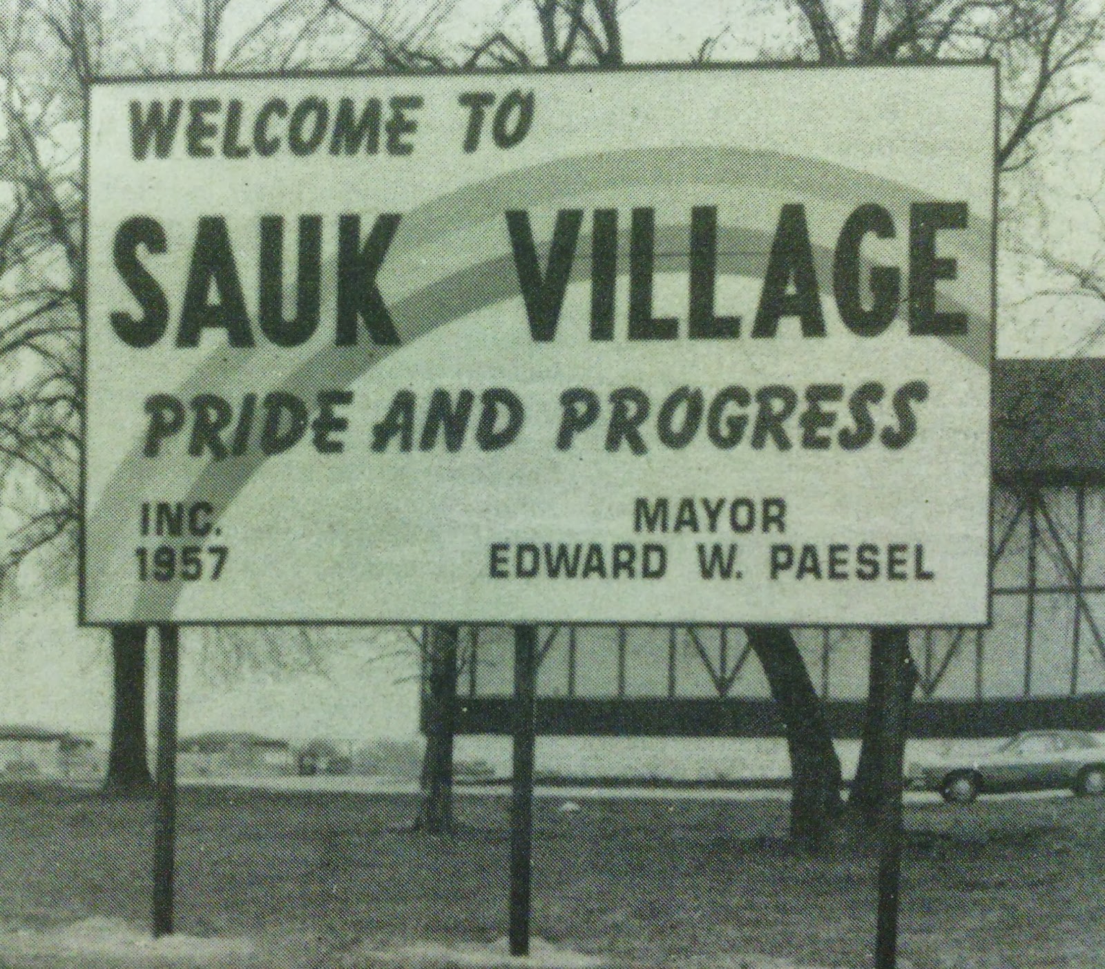 Sauk Village, Illinois SAUK VILLAGE HOUSING DILEMMA