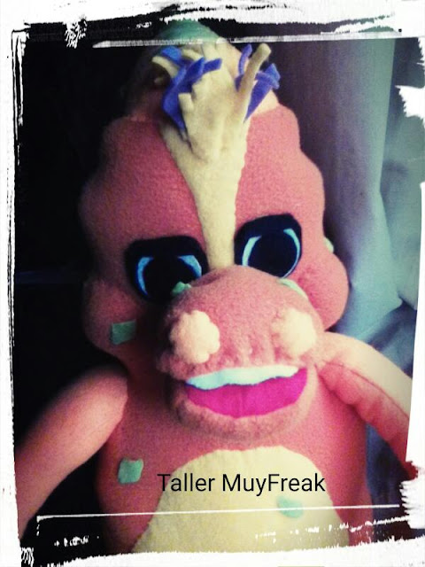 Peluche de RIFF, (Barney).
