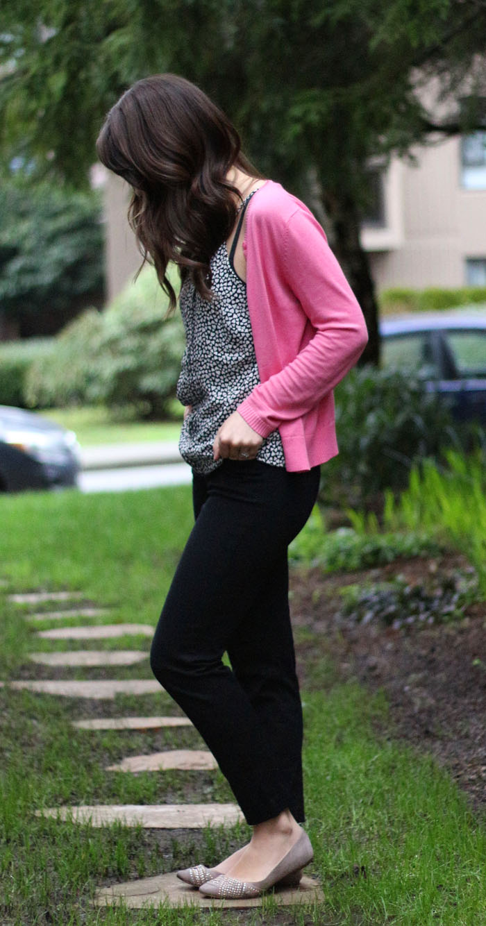 jules in flats: February 18 - Heart Print Blouse & Pink Cardigan ...