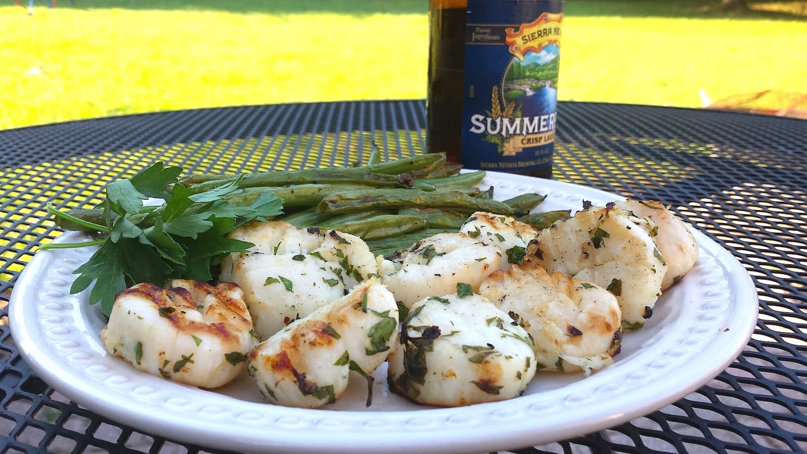 Hot Dinner Happy Home Grilled Scallops with Blistered Green Beans