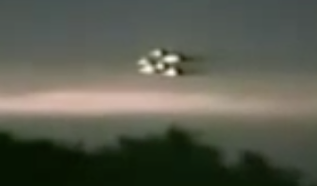 UFO News - UFO Sighting In Taiwan of 6 UFO Crafts near Mountain plus MORE UFO%252C%2BSIGHTING%252C%2BNEWS%252C%2B