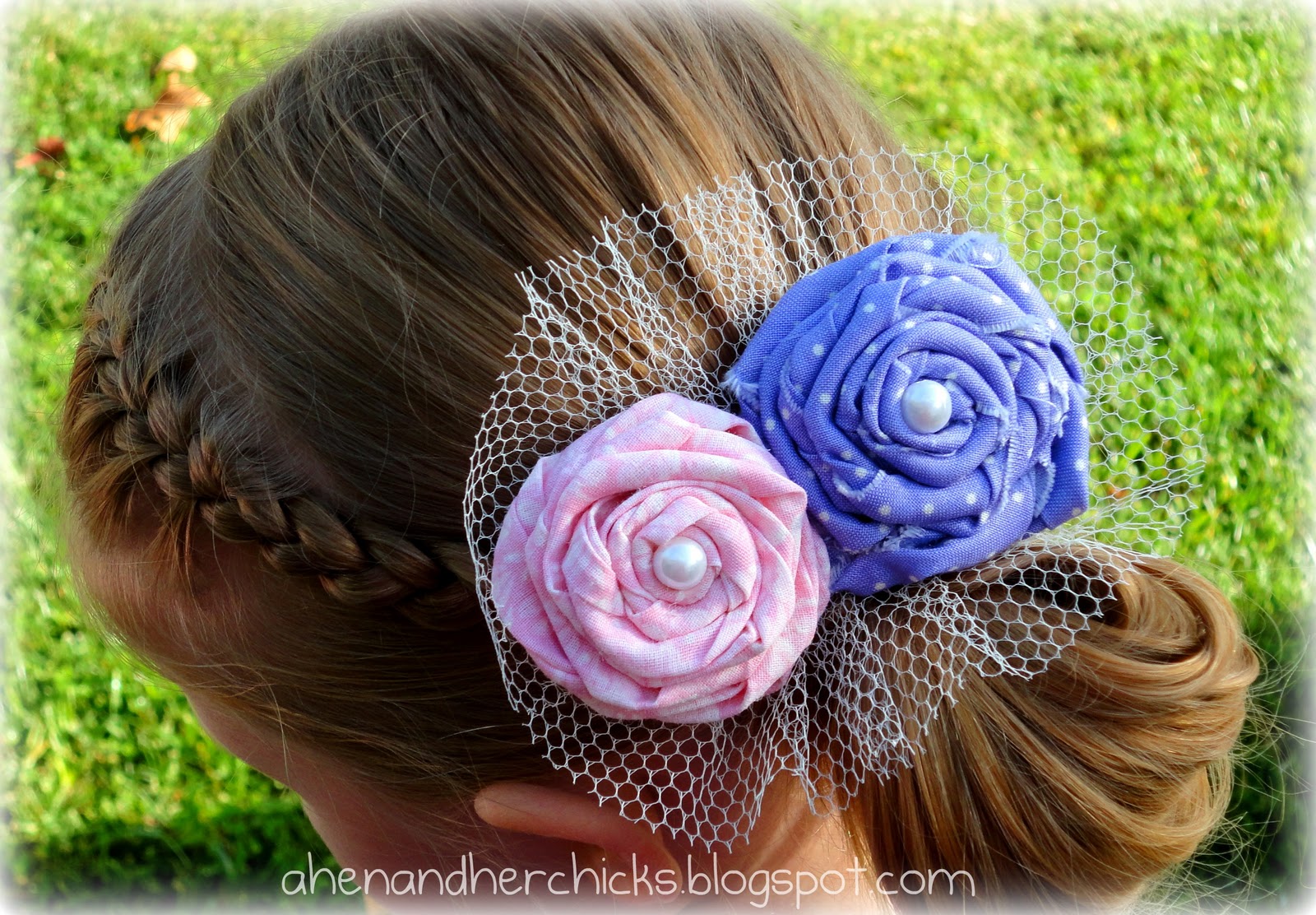 A Hen and Her Chicks: Rolled Rosette Hair Clip