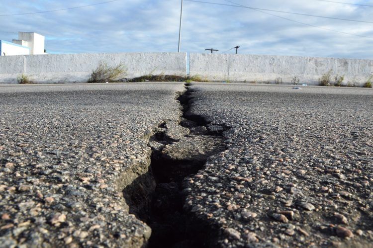 Rachadura em viaduto assusta pessoas na ZN de Natal; DNIT promete reparos 1 Viadulto de Igap%25C3%25B3 23
