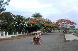 41 Foto Jakarta Tahun 1965-1969, Sungguh Indah dan Damainya Indonesia Kala itu. 41 Foto Jakarta Tahun 1965-1969, Sungguh Indah dan Damainya Indonesia Kala itu.