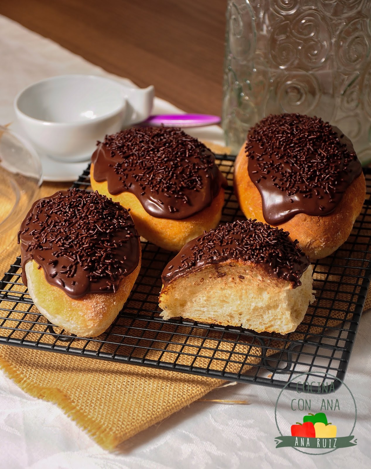 BOLLITOS DE PAN DE LECHE CON CHOCOLATE