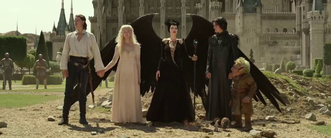 малефисента фильм 2019. малефисента 2 тьмы. малефисента 2 владычица тьмы. мишель пфайффер малефисента. малефисента 2 тьмы.