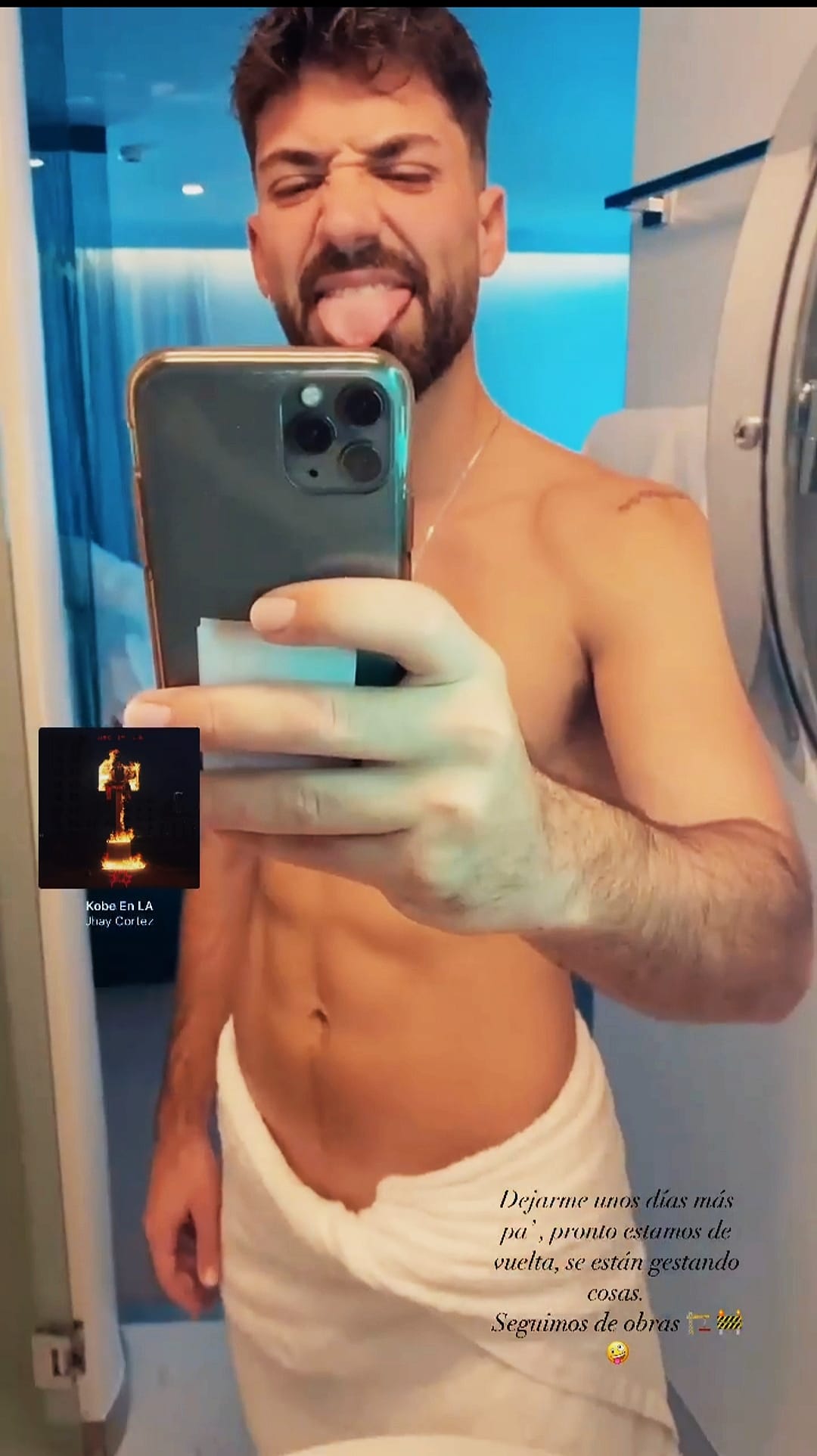 ▷ Paquete de Alejandro Albalá desnudo - Paquetissimo