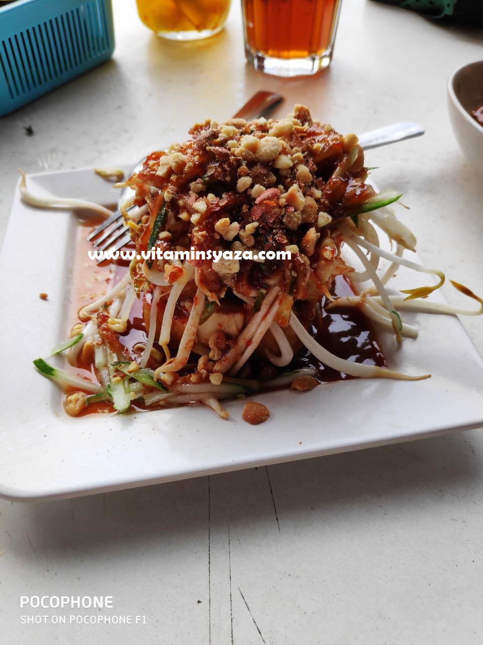 R&H Cafe Maharani