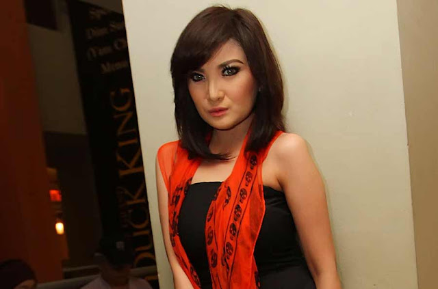 Kiki Amalia Hot Indonesia Daftar Artis Janda Indonesia Tercantik Dan Sexy 2015