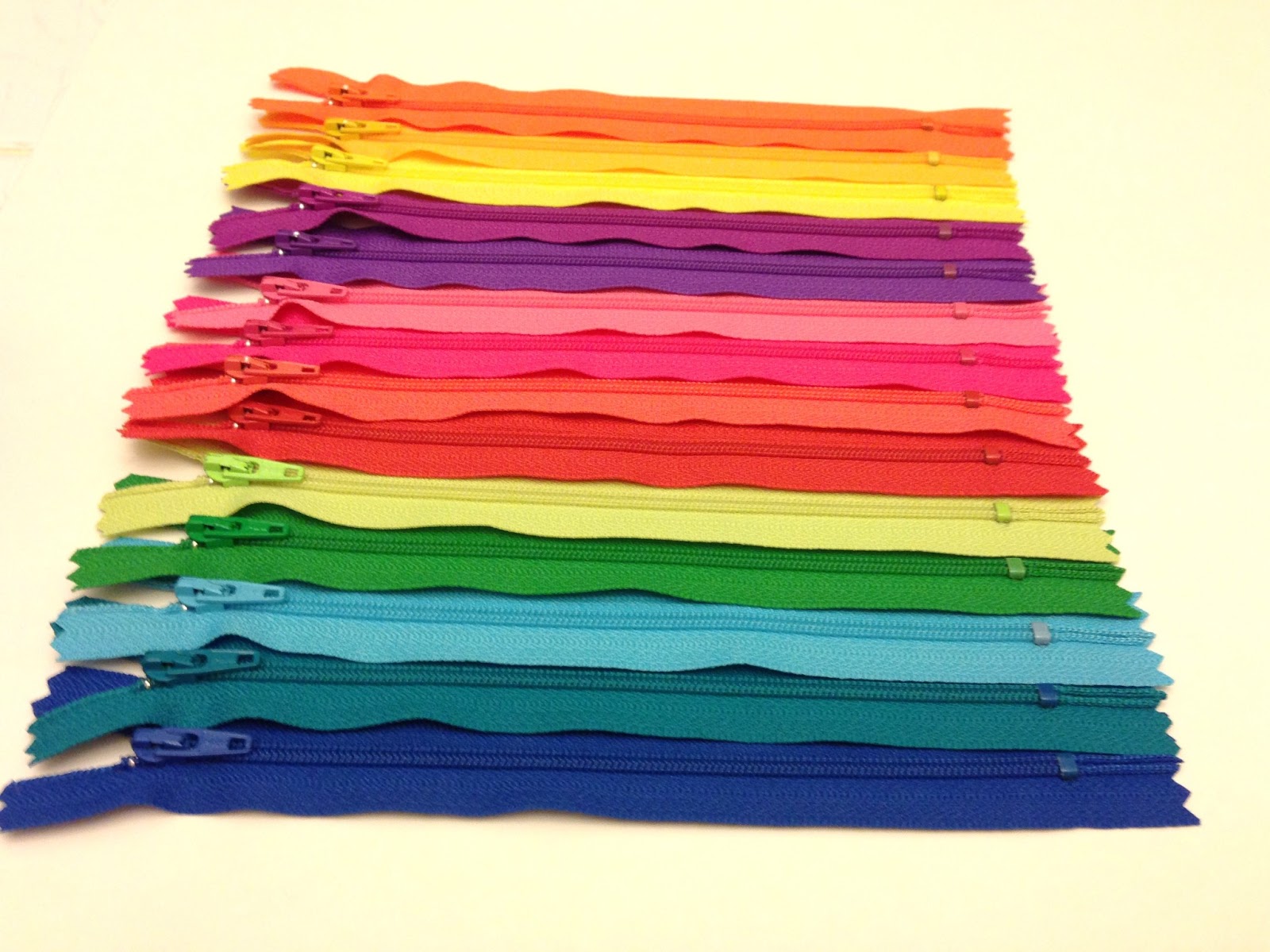 Zippers Ykk zippers at wholesale prices