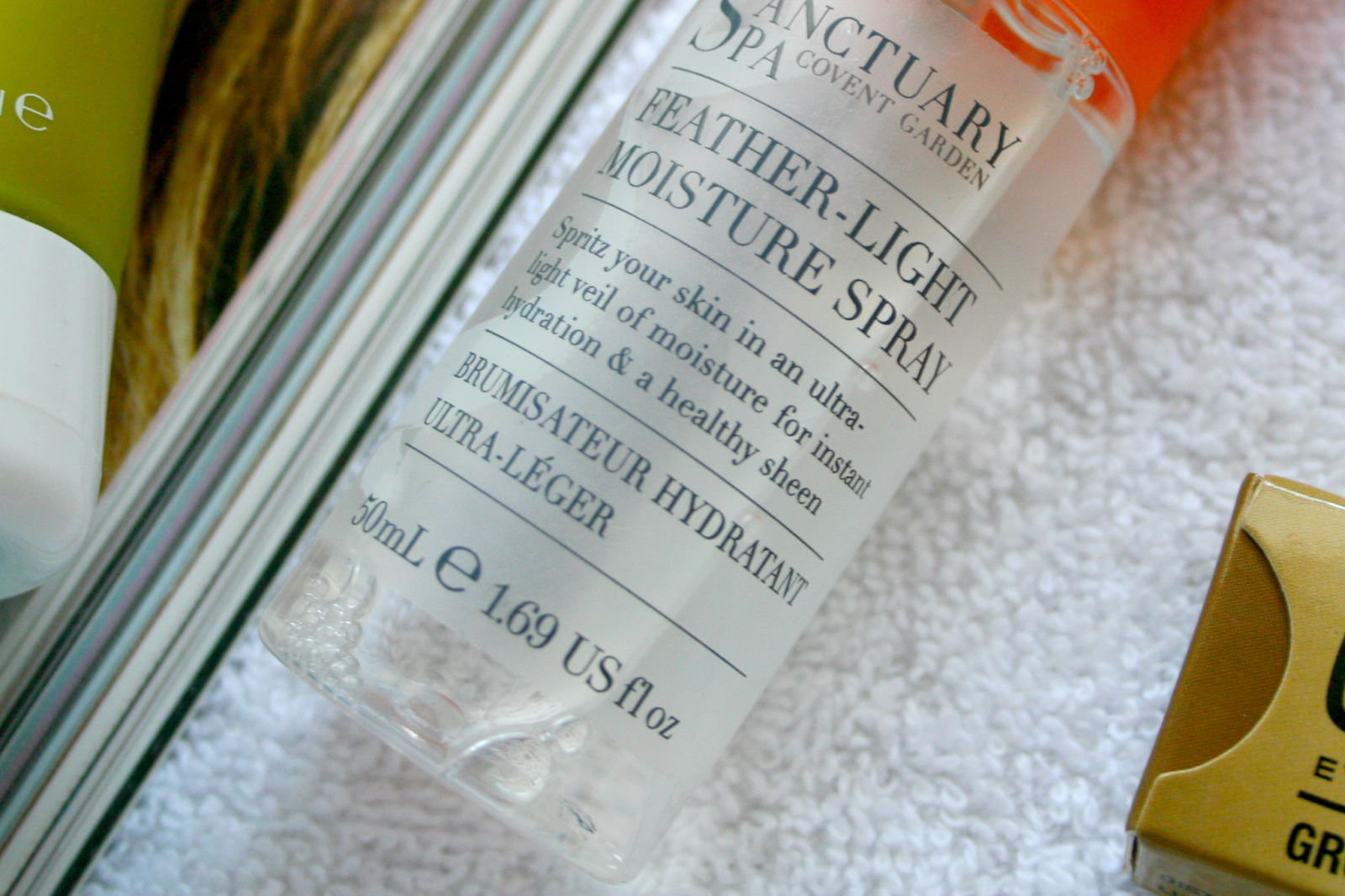 Sanctuary Spa Feather Light Moisture Spray 2025