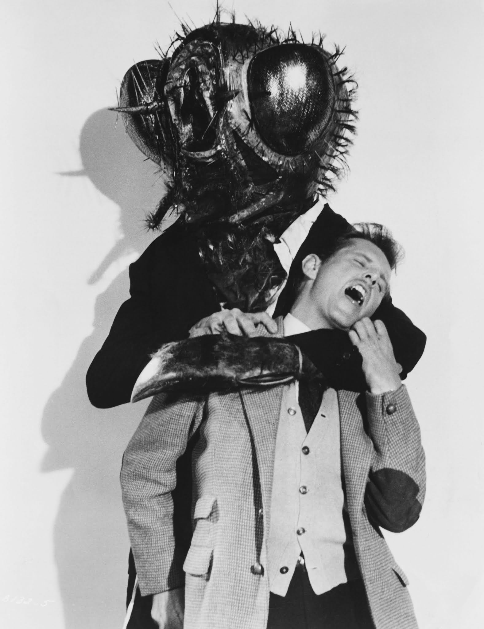 про странным