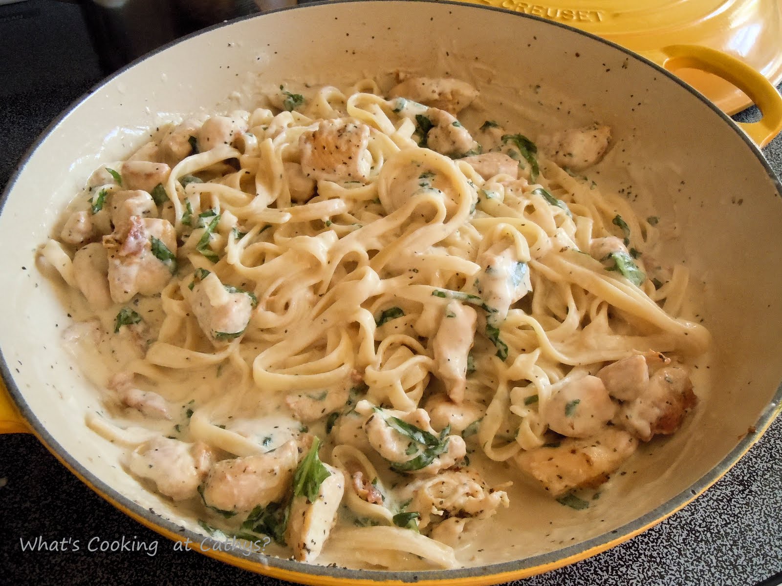 Creamy Chicken Basil Alfredo