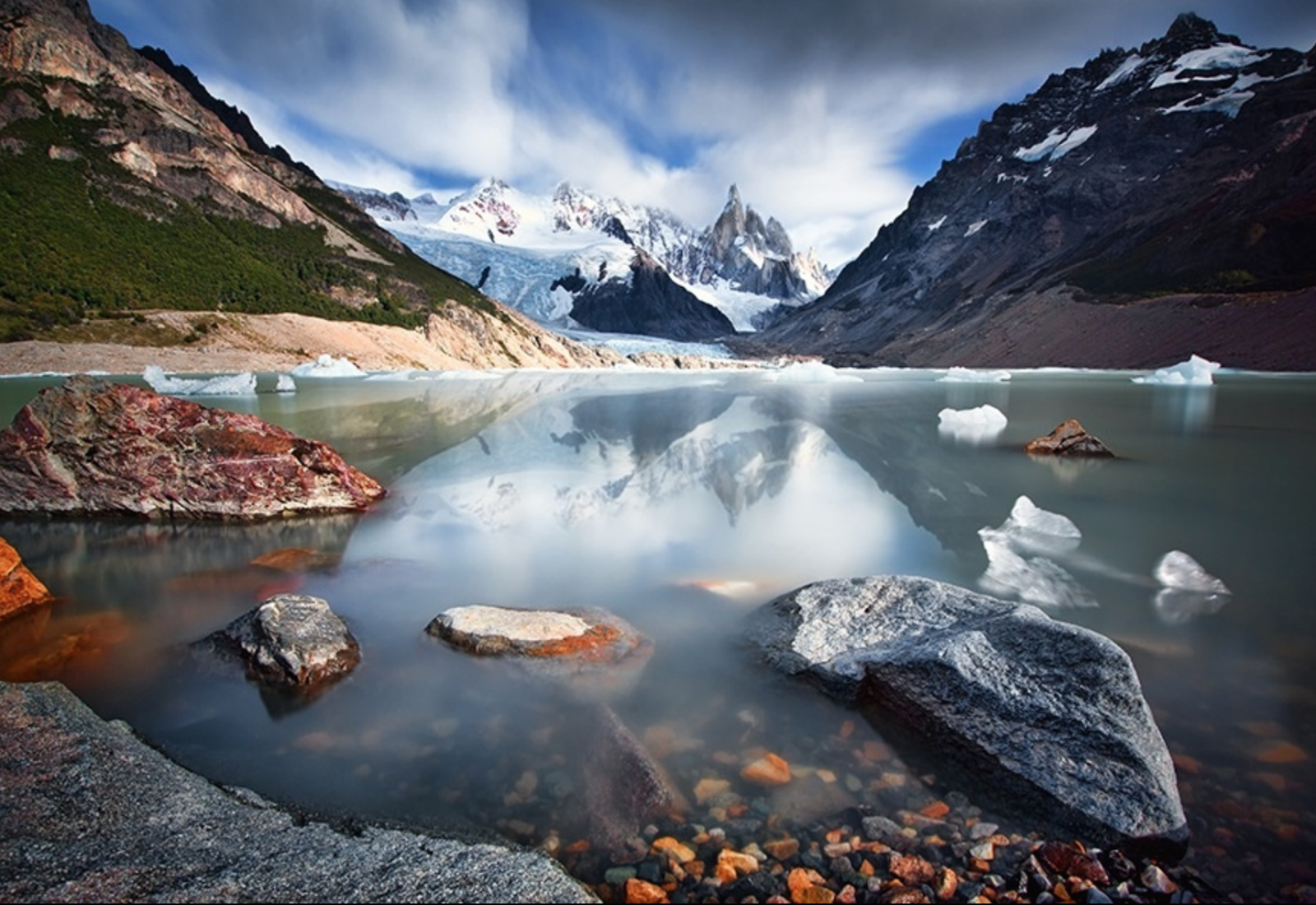 озеро ритц в банф. Bay lake. озеро льюис канада. озера луиз альберта канада. Amazing see.