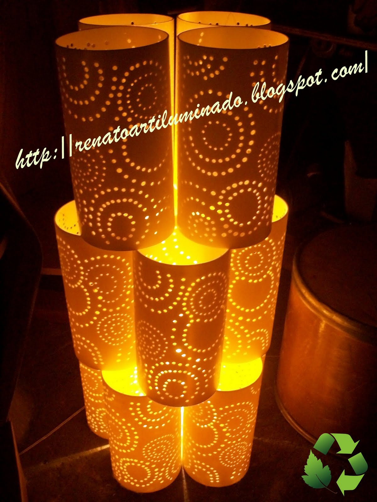 RENATO. ARTILUMINADO: luminária tubo PVC