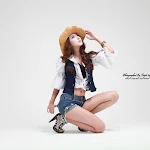 Park Hyun Sun – Sexy Cowgirl Foto 14