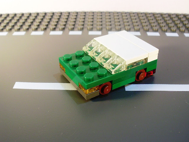 MOC LEGO Micro Carro Verde