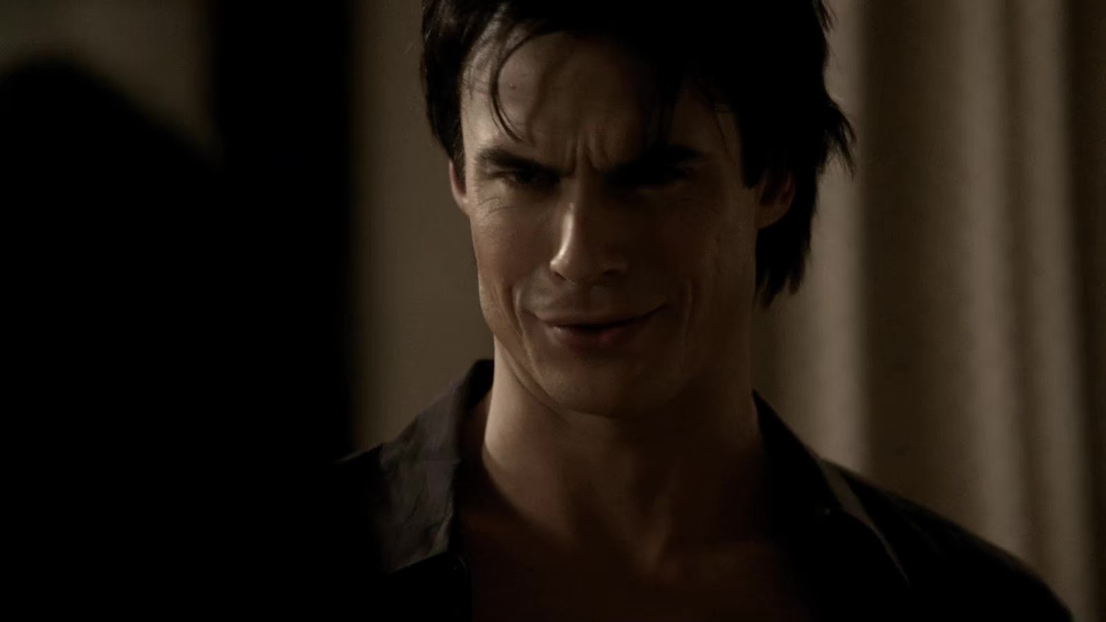 ausCAPS: Ian Somerhalder shirtless in The Vampire Diaries 1-21 "Isobel"