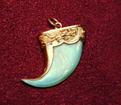 gold tiger nails pendant jewelry jewellery pendants claw teeth tigers designs tooth puligoru pendent सल claws indian estate antique thehairpin