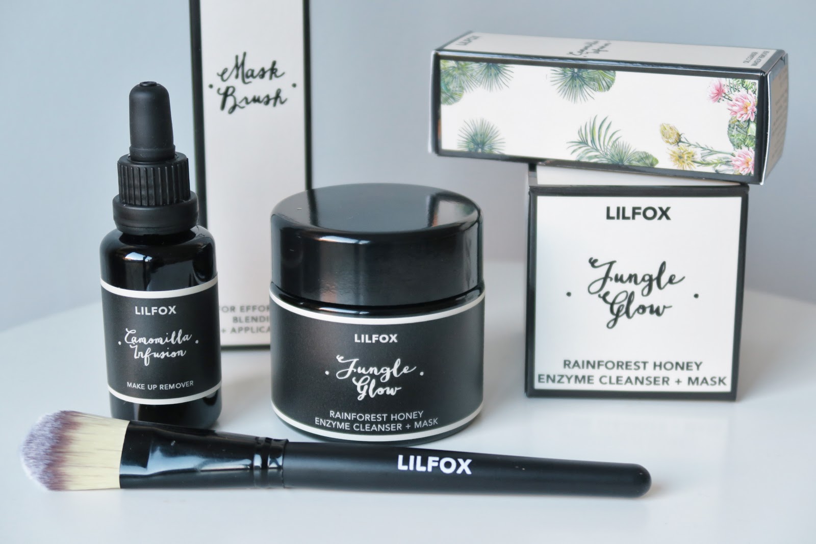 Winter Luxuries, new releases at abeautifulworld | Luxury online natural and organic performance skincare