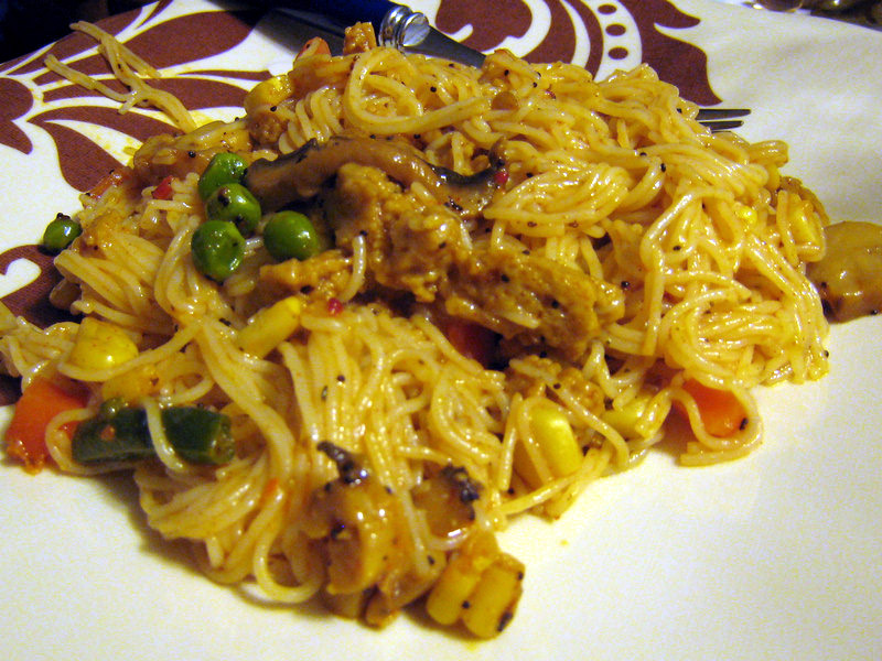 Spicy Noodles with Mushroom & Seitan