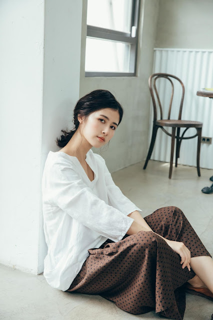 星期五旅人側排釦寬褲