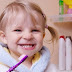 تعرف على أفضل الطرق للعناية بأسنان الأطفال (فيديو )