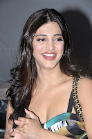 Shruti Haasan (Indian Actress) Biography, Wiki, Age, Height, Career, Family, Awards and Many More