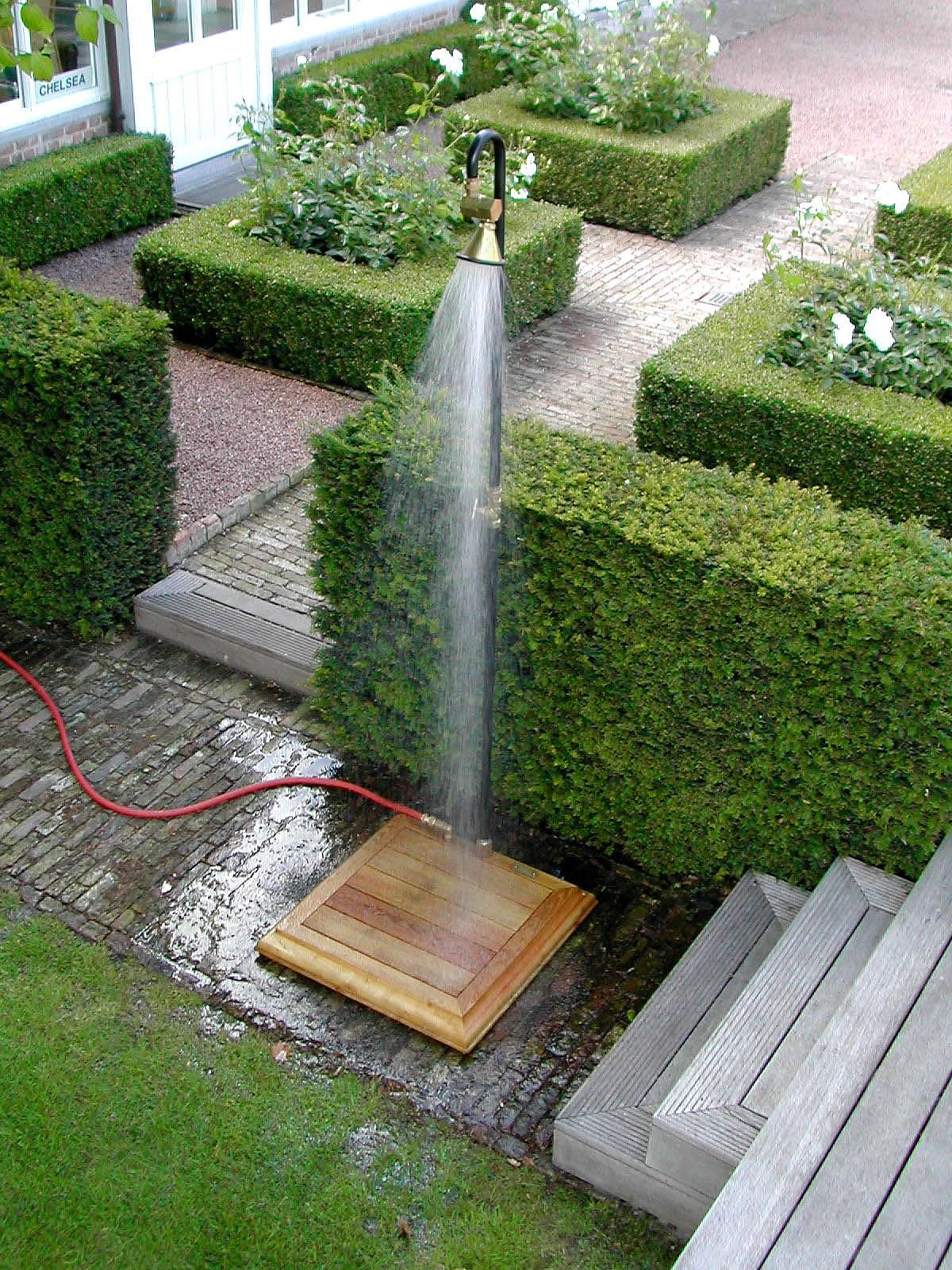 OUTDOOR SHOWERS cool off outdoors!