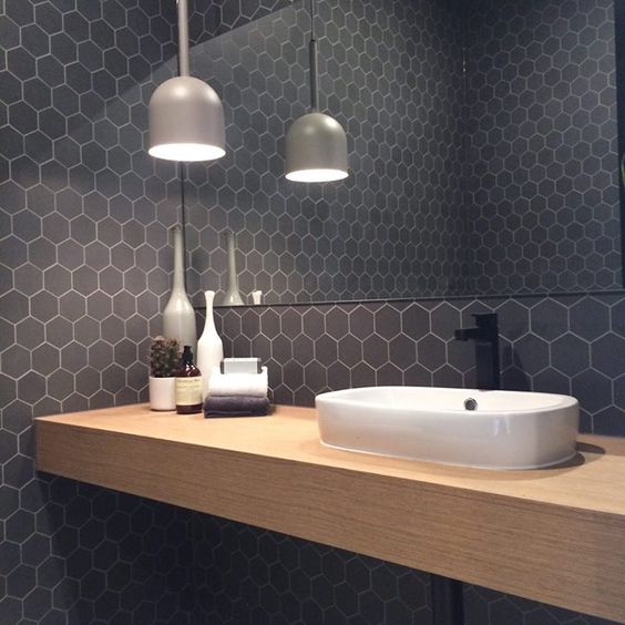 ALERTA TENDENCIA: LÃMPARAS GOLGANTES EN EL BAÑO