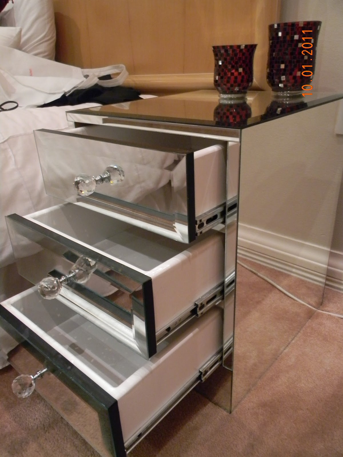 Custom Carpentry Mirrored Pedestals