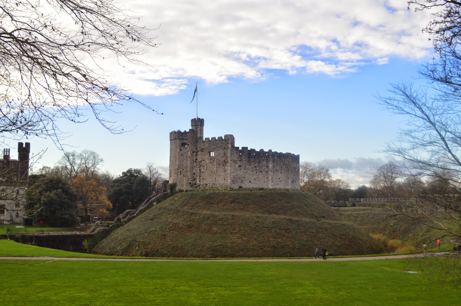 , Cardiff Castle &#8211; Explore 2000 Years of History in Just One Day