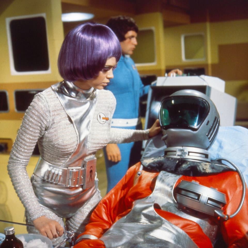 Gabrielle Drake UFO movieloversreviews.filminspector.com