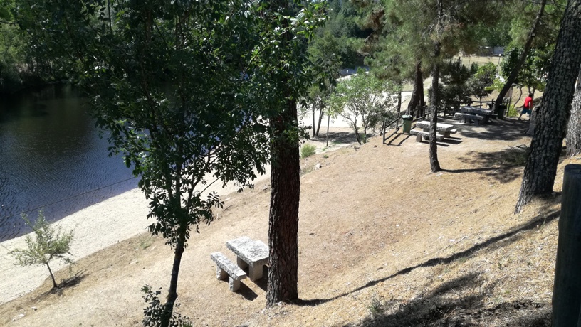 Parque de Merendas e Praia de Valpaços Parque de Merendas e Praia de Valpaços