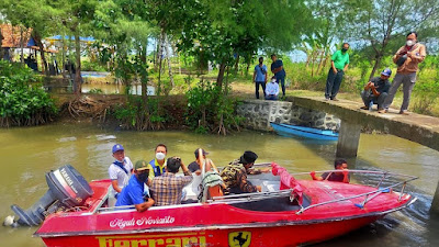 Warga Desa Kalirejo Kendal Ingin Kembangkan Wisata Bahari dengan Menanam Tanaman Bakau