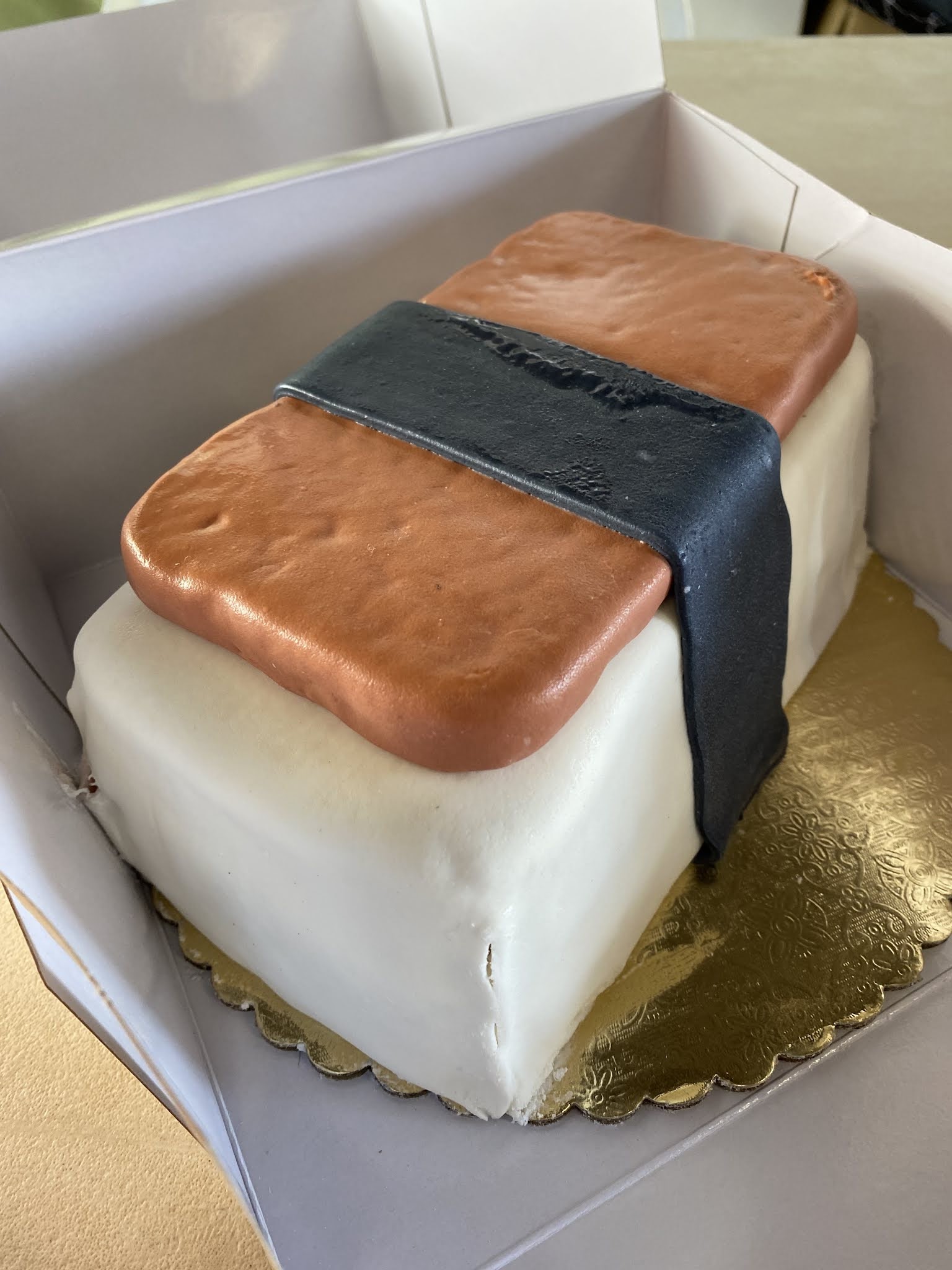 Hawaii Mom Blog Zippy's The SPAM® Musubi Cake