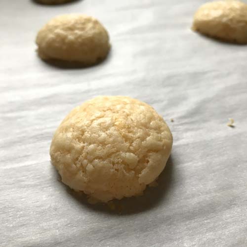 Food Pusher Puffy Cheese Crackers (gluten free, but not necessarily)