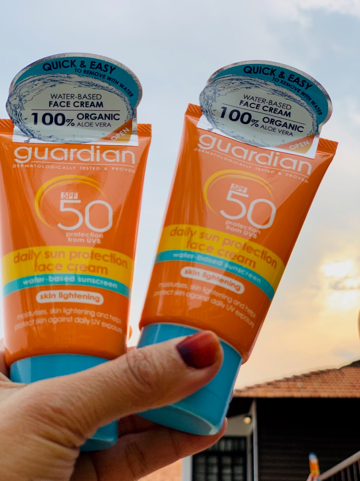 Guardian Daily Sun Protection Face Cream SPF50 Terbaik Untuk Lindungi Kulit Wajah Daripada