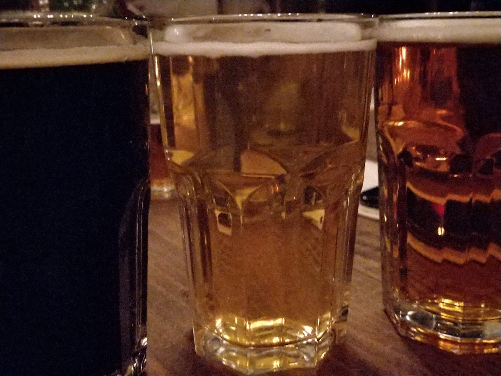 Sharing Dishes & Shuffleboard at The Vine, Kentish Town ShuffleNW5