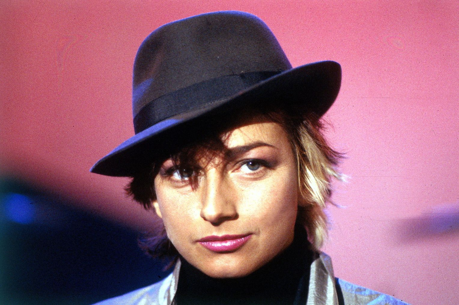 Gianna nannini i maschi. Sogno gianna nannini фильм. пенелопа наннини. пенелопа наннини. джанна наннини.