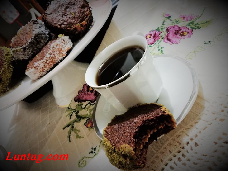 BROWNİ SANDWİCH KURABİYE TARİFİ LUNTUĞ