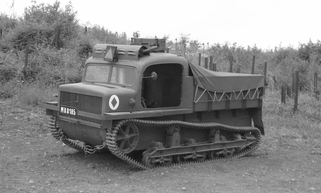Тягач Renault TRC 36 R