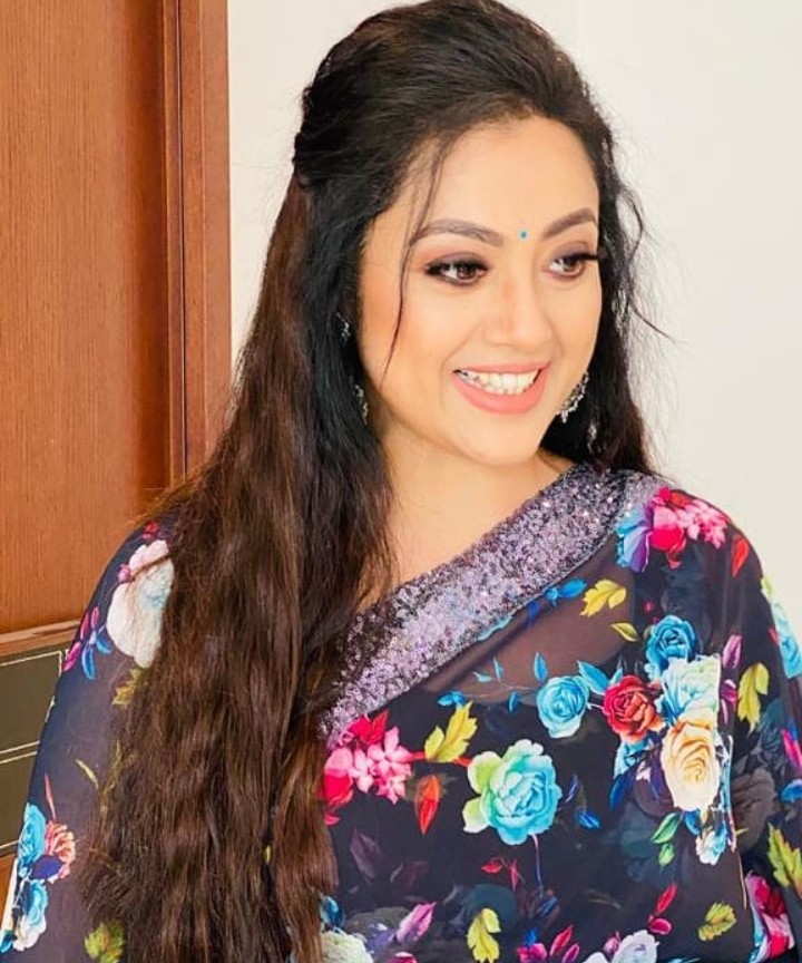 Indian Actress Meena Photos