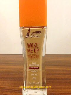 Rimmel London Wake Me Up Fondöten-Kapatıcı 