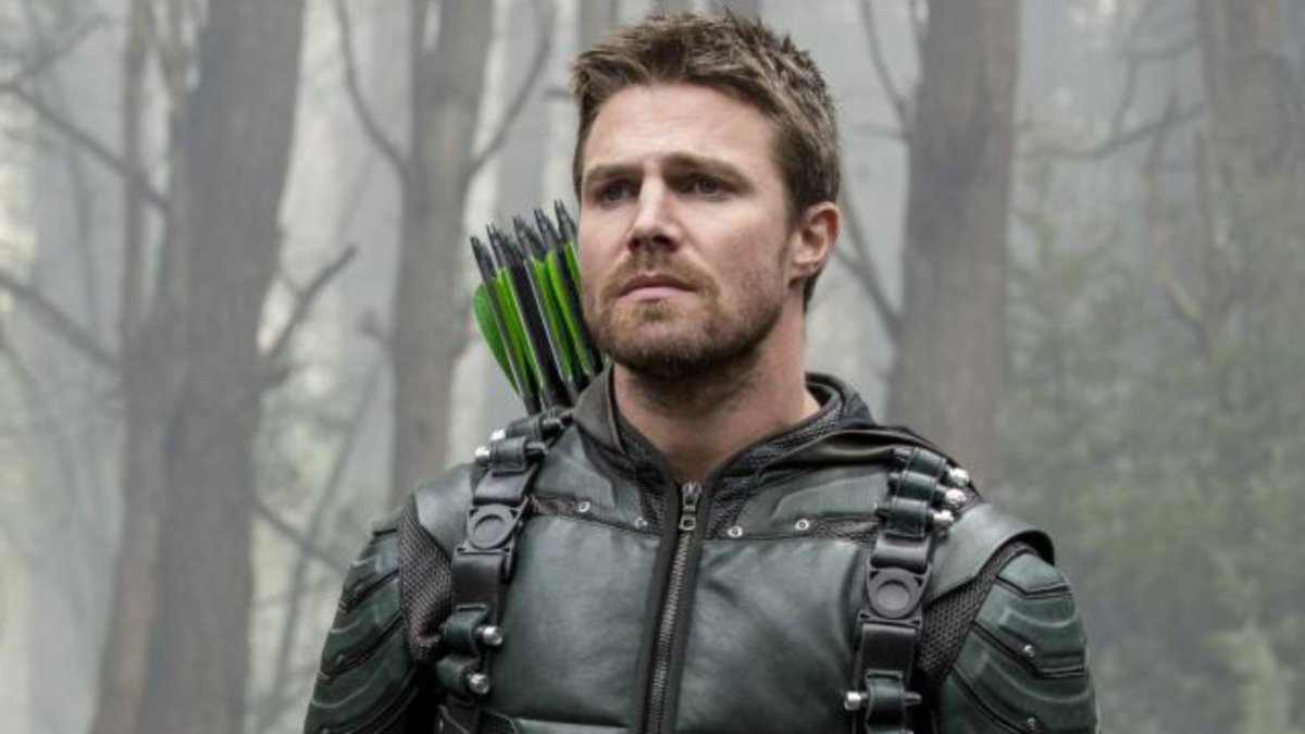 Stephen Amell pode acabar indo para a AEW