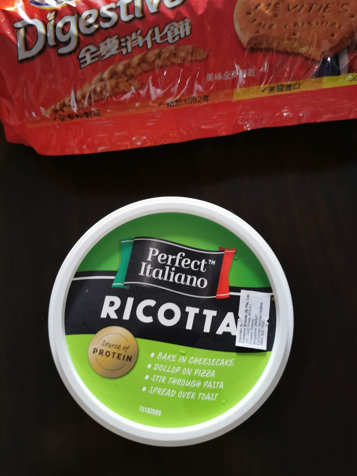 Mia Bakes Ricotta Burnt Cheesecake (Lower Calories!) MollyMia